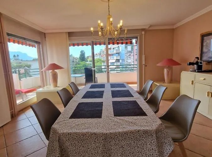 Διαμέρισμα Grand 4-8 Personnes *