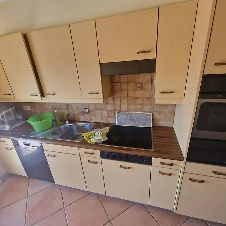 Grand 4-8 Personnes * Montreux