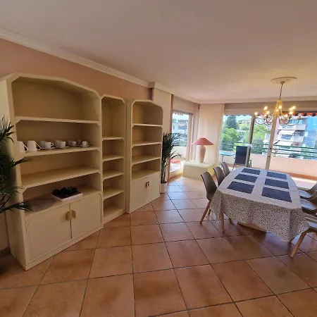 Grand 4-8 Personnes Apartment