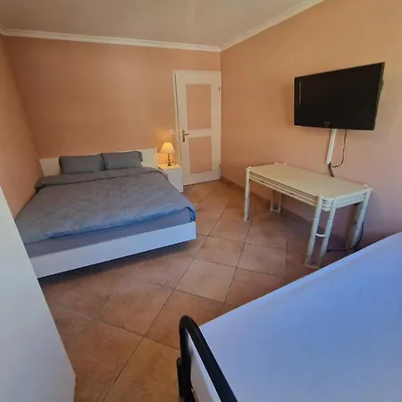 Grand 4-8 Personnes Apartment